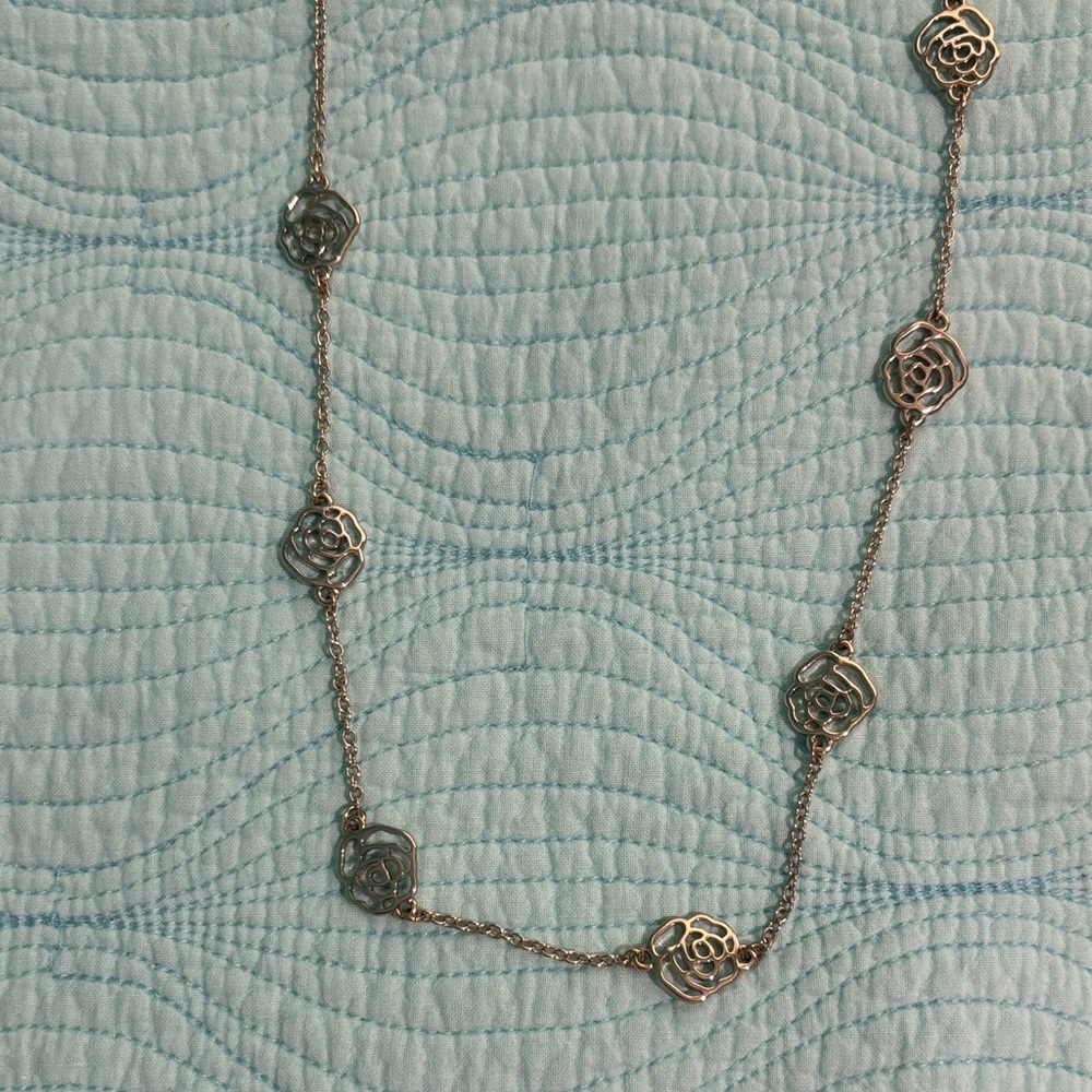 Princess Vera’s Rose Floral Long Necklace